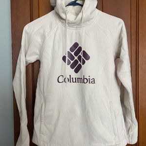 Women’s XS Columbia sweatshirt